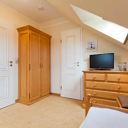 Apartmán Neu Ferienappartement Mit Balkon I